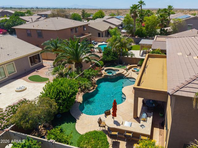 265 W BLUE LAGOON Drive, Casa Grande, AZ 85122