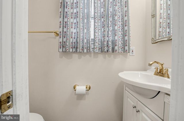 10028 ELDERBERRY CT, Manassas, VA 20110