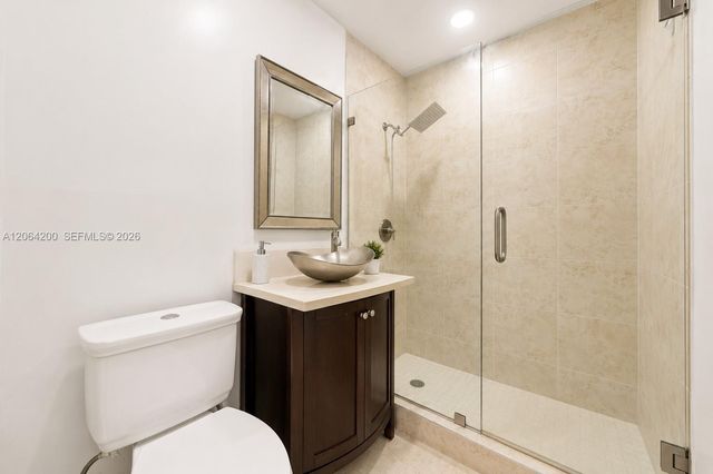 291 W 47th St, Hialeah, FL 33012