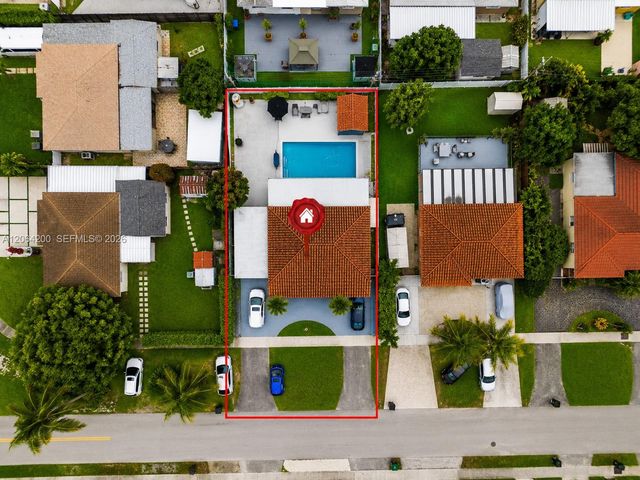291 W 47th St, Hialeah, FL 33012