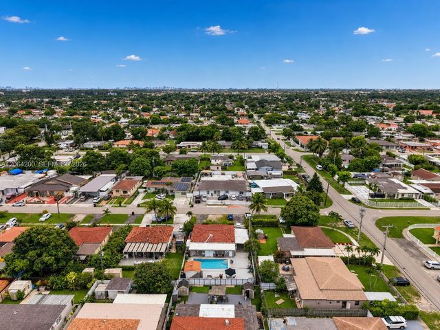 291 W 47th St, Hialeah, FL 33012