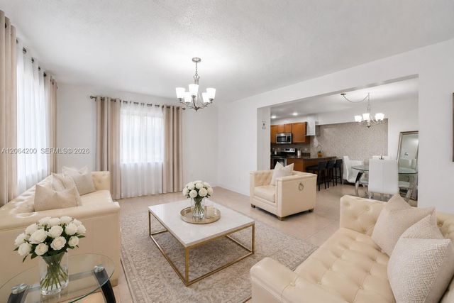 291 W 47th St, Hialeah, FL 33012