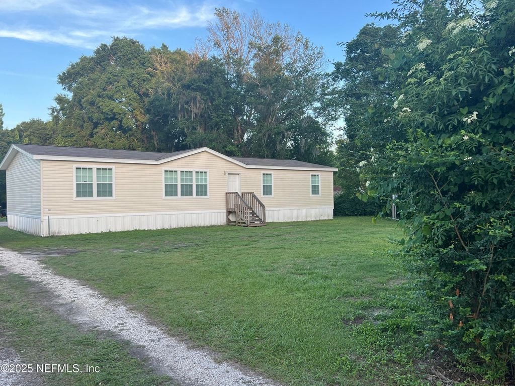 12486 NW CR 225, Starke, FL 32091