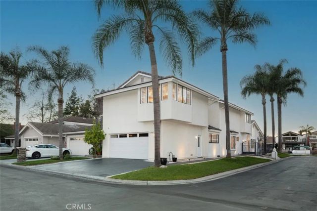 21961 Cayuga Lane, Lake Forest, CA 92630