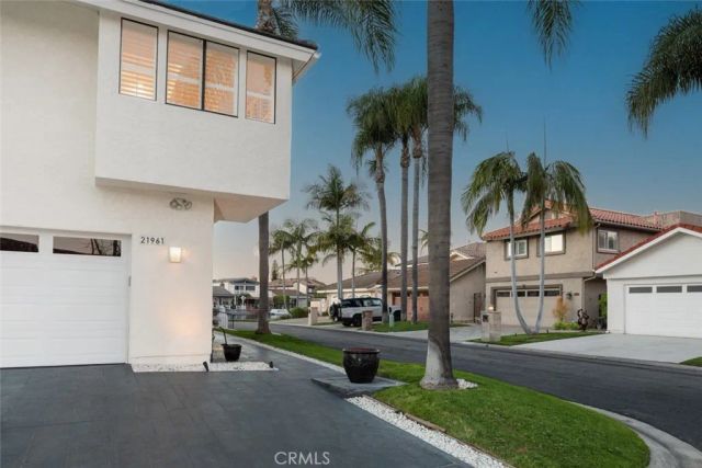 21961 Cayuga Lane, Lake Forest, CA 92630