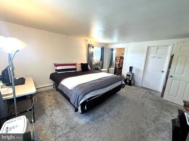 50 PADDOCK LN, Willingboro, NJ 08046