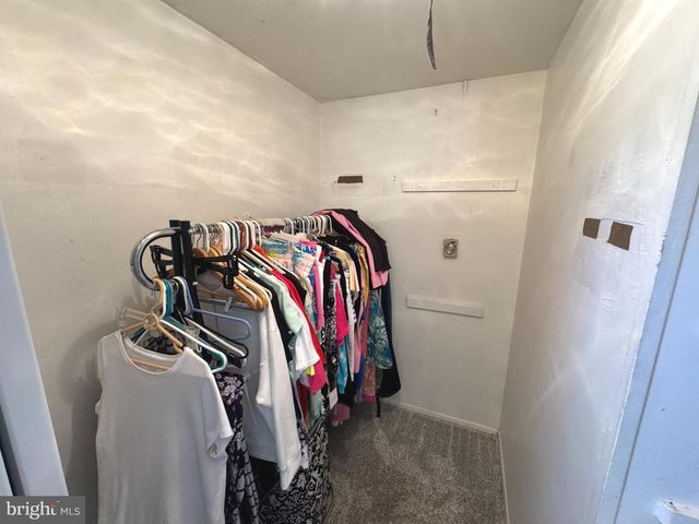 50 PADDOCK LN, Willingboro, NJ 08046