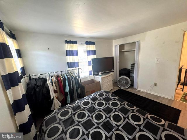 50 PADDOCK LN, Willingboro, NJ 08046