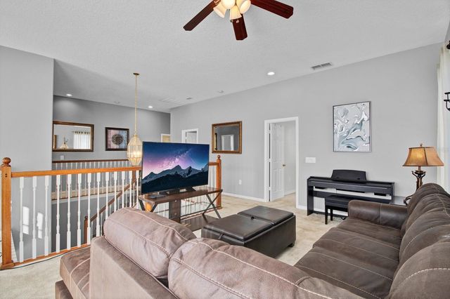 2262 WINDCREST LAKE CIRCLE, Orlando, FL 32824
