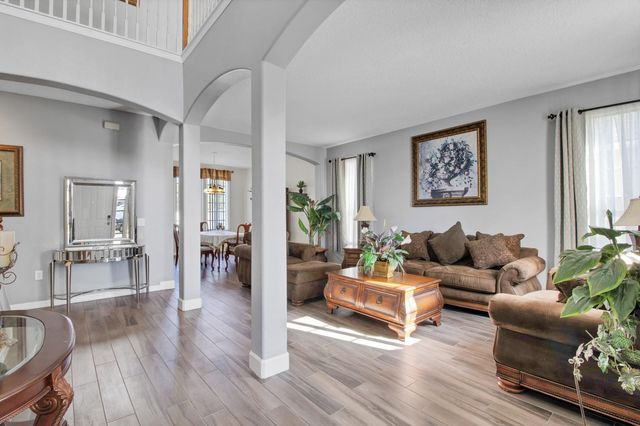2262 WINDCREST LAKE CIRCLE, Orlando, FL 32824