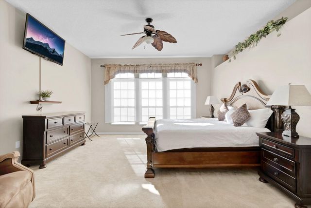 2262 WINDCREST LAKE CIRCLE, Orlando, FL 32824