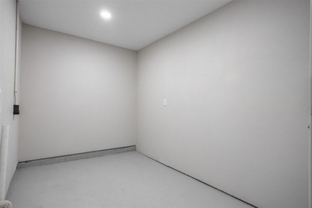 9331 EDISON ROAD, Lithia, FL 33547