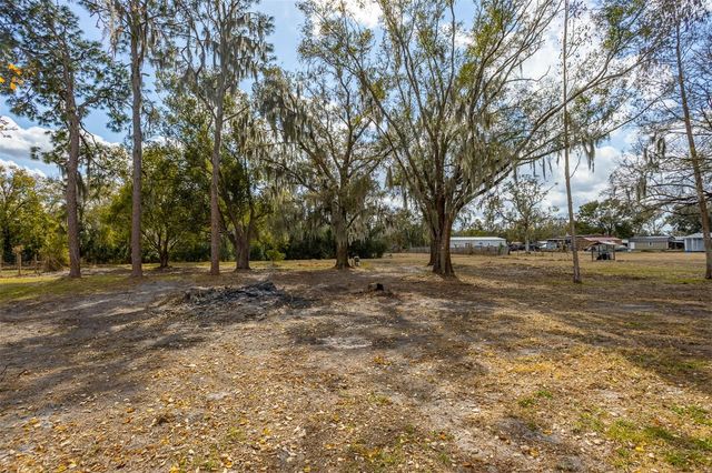 9331 EDISON ROAD, Lithia, FL 33547