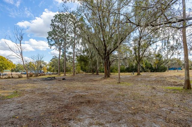9331 EDISON ROAD, Lithia, FL 33547