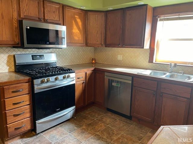 534 Poplar Street, Huntington, IN 46750