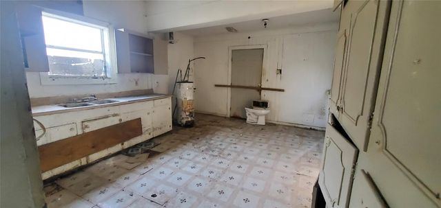 3600 Rockingham Street, Houston, TX 77051