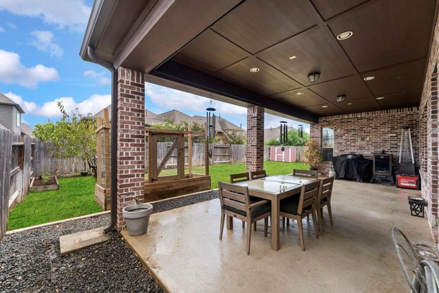 25118 Bentridge Valley Lane, Tomball, TX 77375