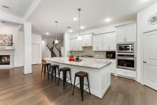 25118 Bentridge Valley Lane, Tomball, TX 77375