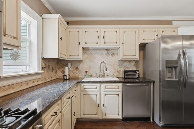 125 W Gates Street, Romeo, MI 48065