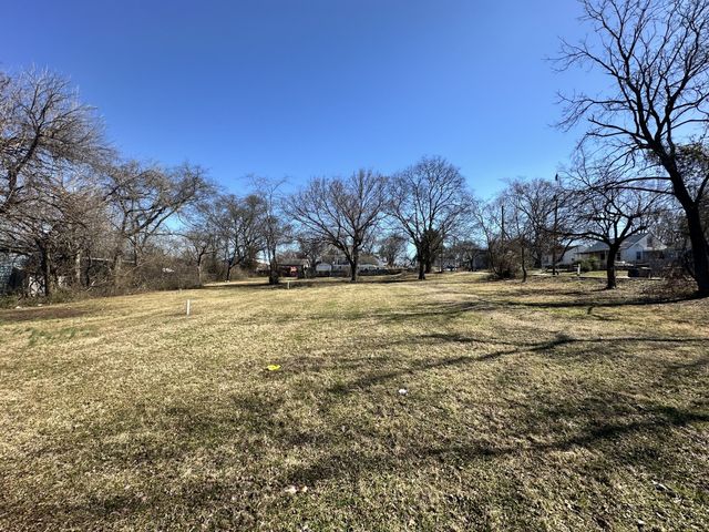 107 Queen Ave, Nashville, TN 37207