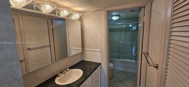 18041 Biscayne Boulevard 203, Aventura, FL 33160