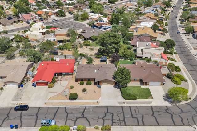 7408 Carson Trail NW, Albuquerque, NM 87120