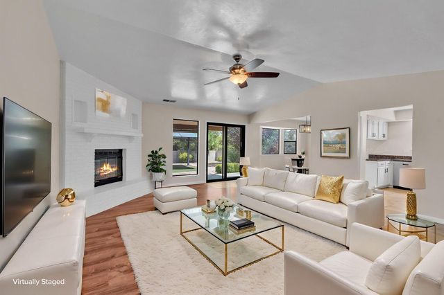 7408 Carson Trail NW, Albuquerque, NM 87120