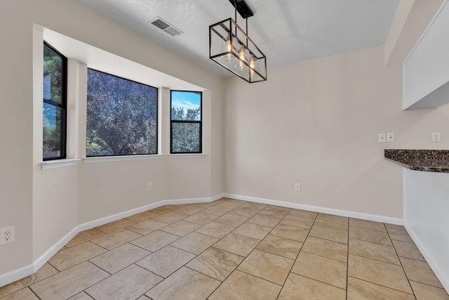 7408 Carson Trail NW, Albuquerque, NM 87120
