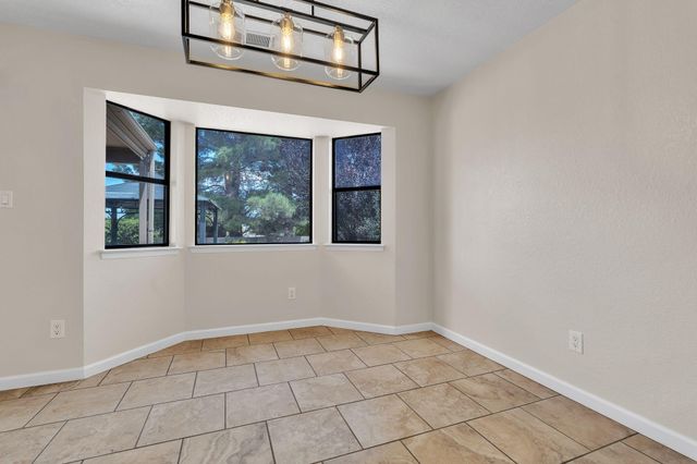 7408 Carson Trail NW, Albuquerque, NM 87120