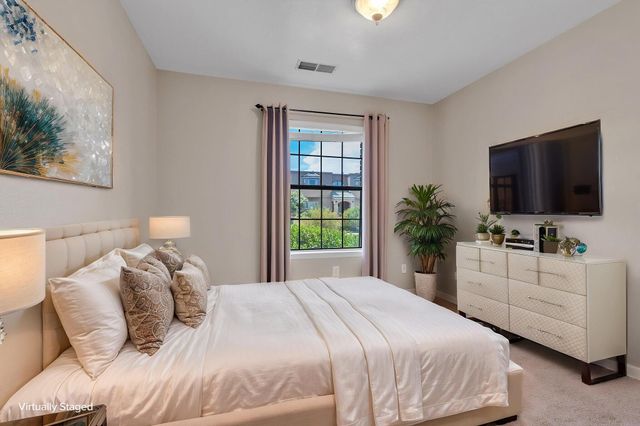 7408 Carson Trail NW, Albuquerque, NM 87120