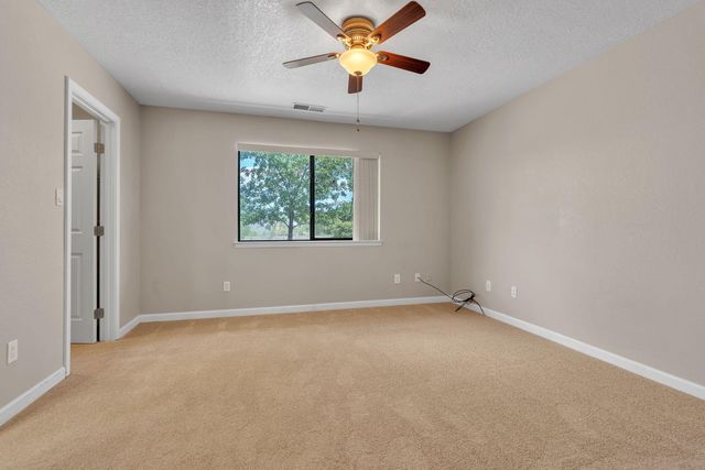 7408 Carson Trail NW, Albuquerque, NM 87120