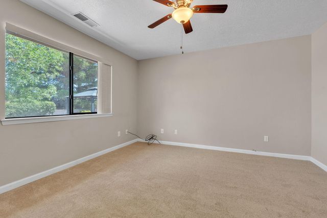 7408 Carson Trail NW, Albuquerque, NM 87120
