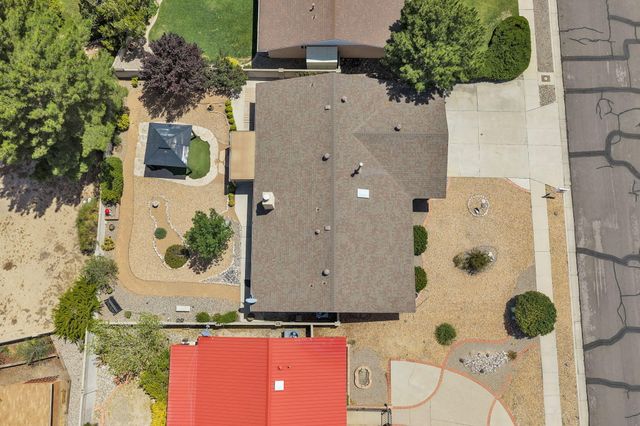 7408 Carson Trail NW, Albuquerque, NM 87120