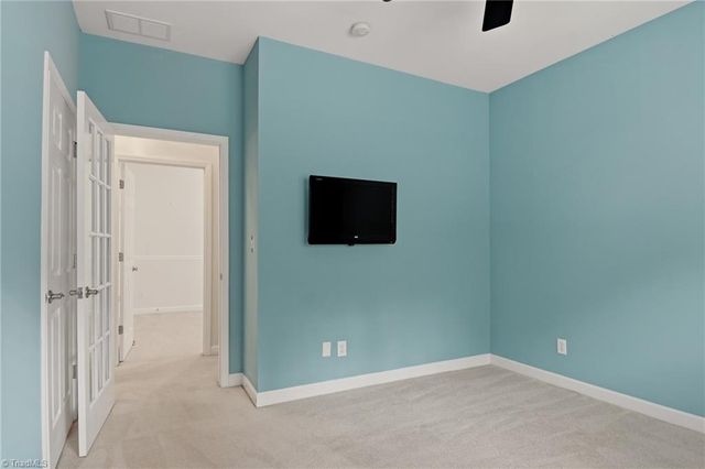 139 Brooks Landing Drive, Winston-salem, NC 27106