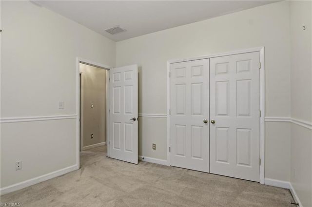 139 Brooks Landing Drive, Winston-salem, NC 27106