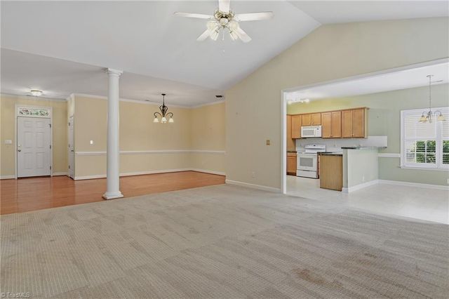 139 Brooks Landing Drive, Winston-salem, NC 27106