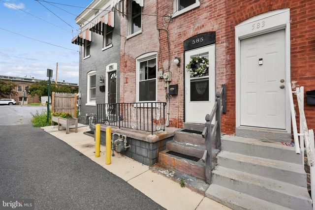 585 ZOOK AVE, Lancaster, PA 17602