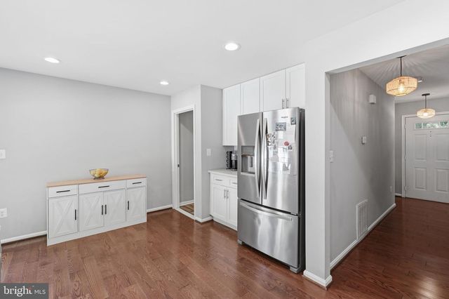 7832 FORDSON RD, Alexandria, VA 22306