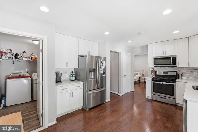 7832 FORDSON RD, Alexandria, VA 22306