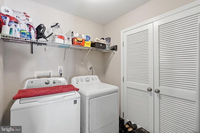 7832 FORDSON RD, Alexandria, VA 22306
