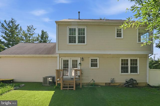 7832 FORDSON RD, Alexandria, VA 22306