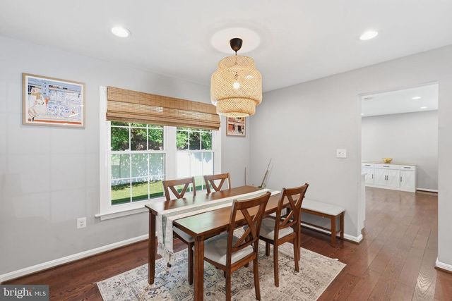7832 FORDSON RD, Alexandria, VA 22306