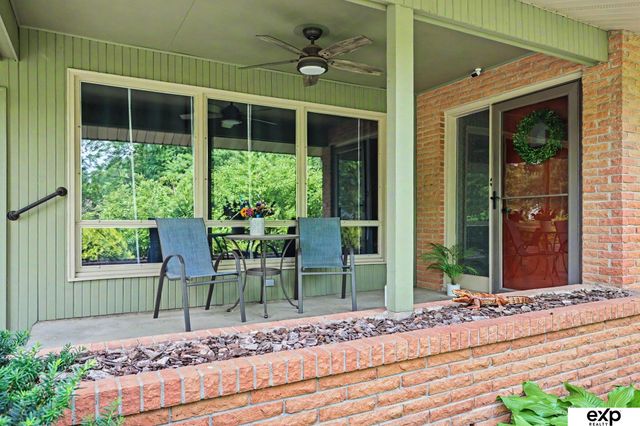 2201 S 50th Street, Lincoln, NE 68506