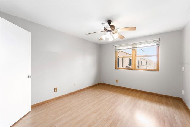 5820 N CHURCH AVENUE 422, Tampa, FL 33614