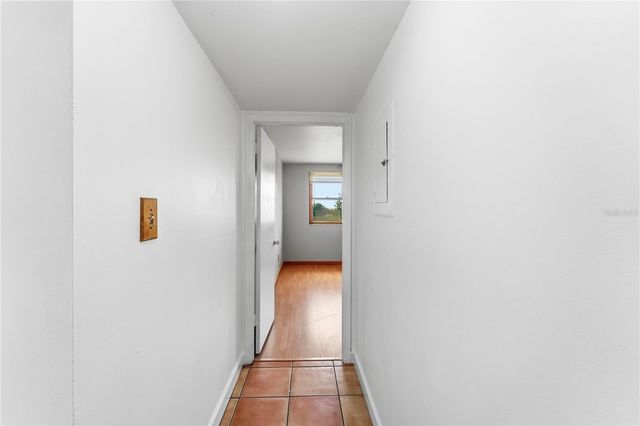 5820 N CHURCH AVENUE 422, Tampa, FL 33614