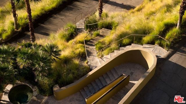 555 N Patencio Road, Palm Springs, CA 92262