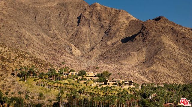 555 N Patencio Road, Palm Springs, CA 92262