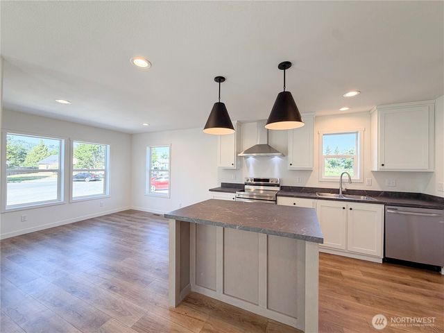 4565 Windemere Street, Longview, WA 98632