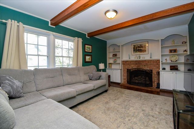 5811 Penguin DR, Roanoke, VA 24018