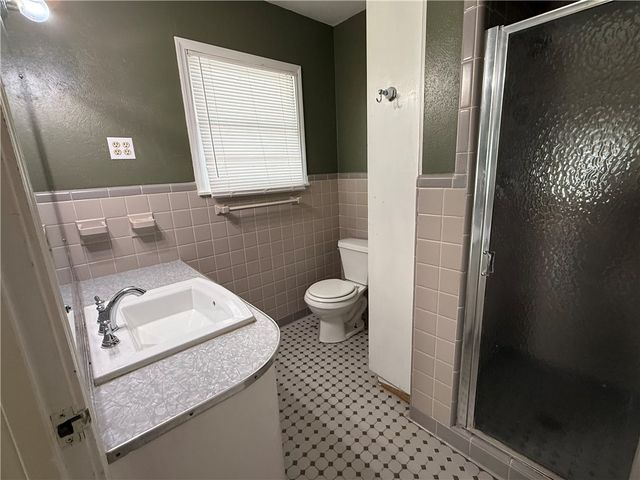 616 Sorrell St, Corpus Christi, TX 78404